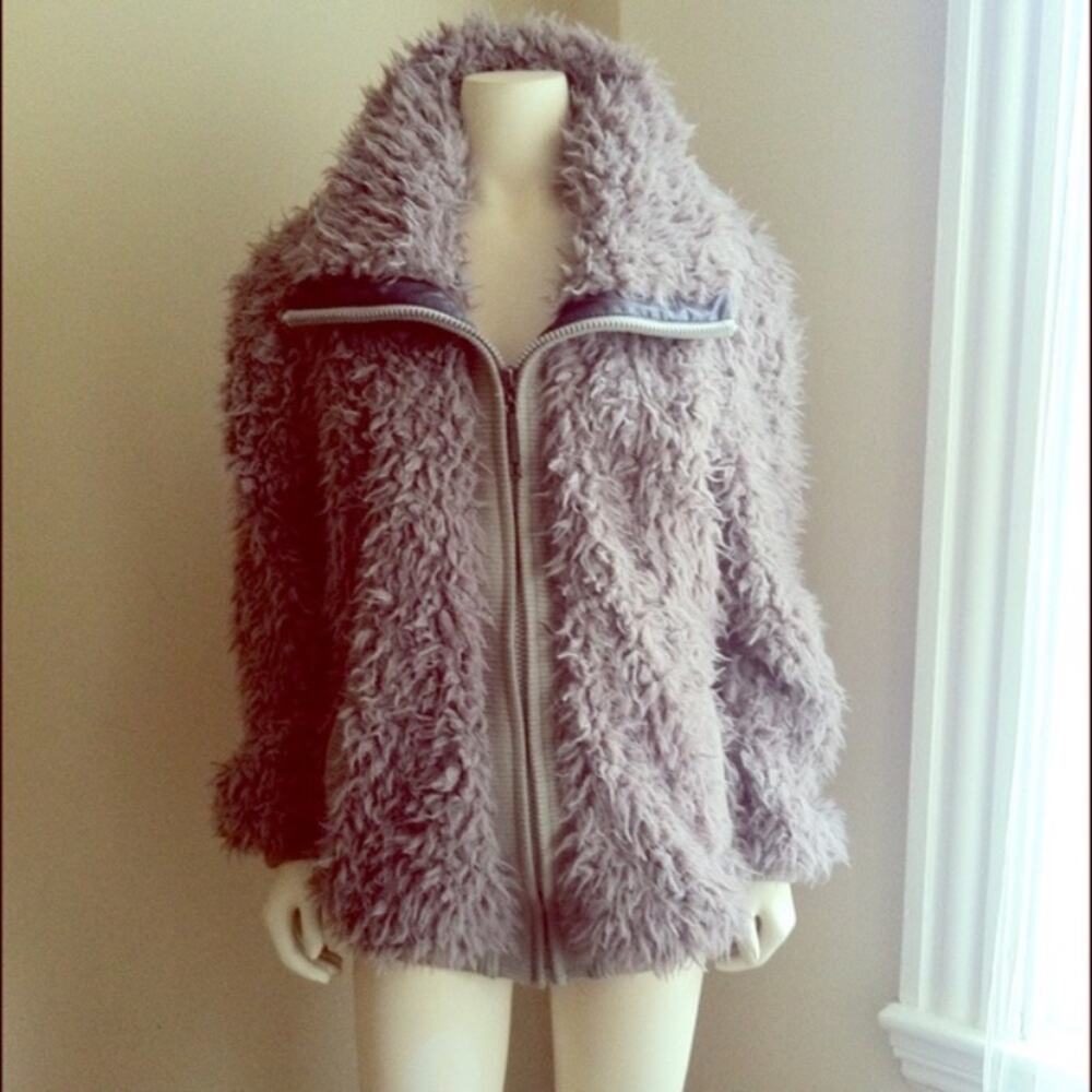🗽🩶Millau Fuzzy Coat